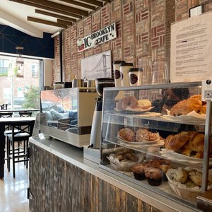 MOLASSES BOOKS - 45 Photos & 55 Reviews - Bookstores - 770 Hart St