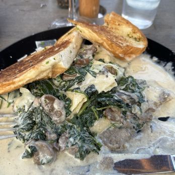 Summer House - Oyster Rockefeller - American Near Me - Rehoboth Beach, Delaware