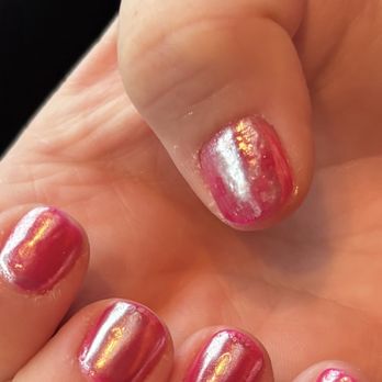 Rio Nails - Friends nails. Messed up chrome and polish - Nail Salons Near Me - Rio Grande, New Jersey