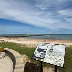 Kewaunee Pierhead Lighthouse - Gorgeous view with a little bit of history