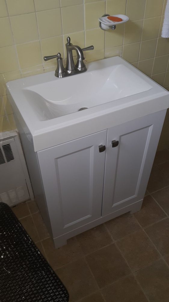 Slide of Monéts Plumbing Services