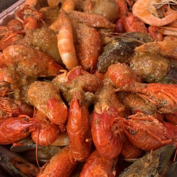 Zo’s Seafood Boil - CrawFish, sausages, Mussels, Shrimps..... - Seafood Near Me Zo’s Seafood Boil - CrawFish, sausages, Mussels, Shrimps..... - Seafood Near Me