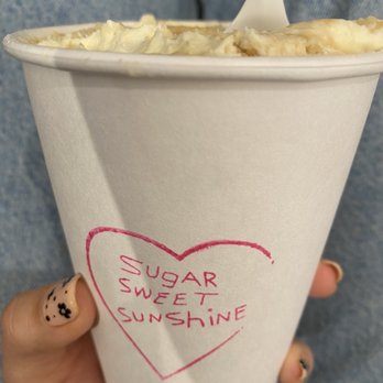 Sugar Sweet Sunshine - Banana Pudding - Cupcakes Near Me - New York, New York