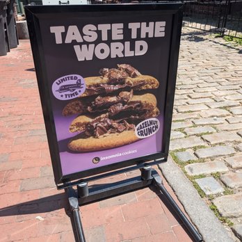 Insomnia Cookies - Desserts Near Me - Portland, Maine Insomnia Cookies - Desserts Near Me - Portland, Maine