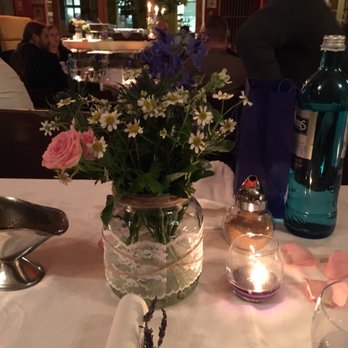 Blütencocktail - Tischdeko - Florists Near Me - Berlin, BE