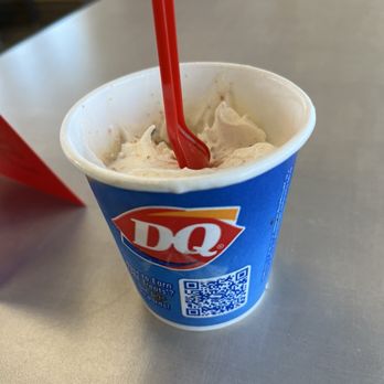 Dairy Queen Grill & Chill - Mini butterfinger blizzard - Ice Cream & Frozen Yogurt Near Me - Twin Falls, Idaho