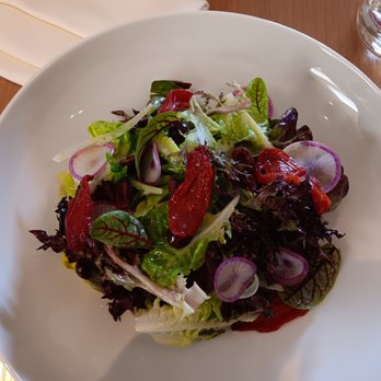 Knife Pleat - Spring mix salad with beets - French Near Me - Costa Mesa, California Knife Pleat - Spring mix salad with beets - French Near Me - Costa Mesa, California