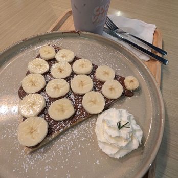Coche Valley Dessert Cafe - Desserts Near Me - Seattle, Washington