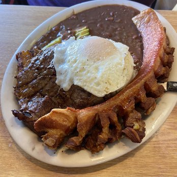 Jerri's Luncheonette - Bandeja paisa - American Near Me - West Haven, Connecticut