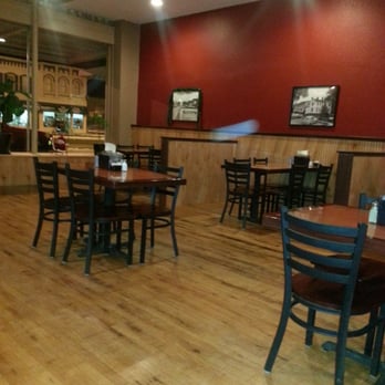 Frannie’s Cafe - Spacious - American Near Me - Onawa, Iowa