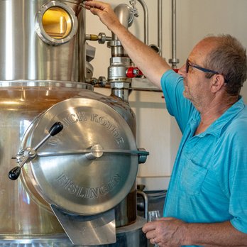 Maple Leaf Spirits - Master Distiller Jorg Engel has been distilling fruit and wine in Penticton since 2005. - Distilleries Near Me - Penticton, British Columbia Maple Leaf Spirits - Master Distiller Jorg Engel has been distilling fruit and wine in Penticton since 2005. - Distilleries Near Me - Penticton, British Columbia