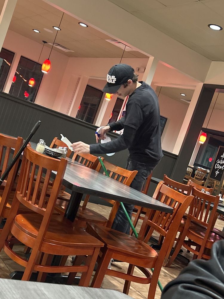 MAZZIO’S Updated June 2024 11 Reviews 2212 N Broadway St, Poteau