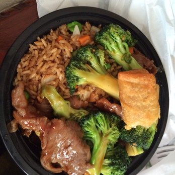 China King - Full lunch portion - half eaten egg roll (it was SO good) !!! - Chinese Near Me - Nashville, Tennessee