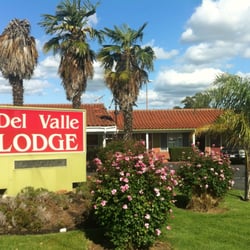 Del Valle Lodge