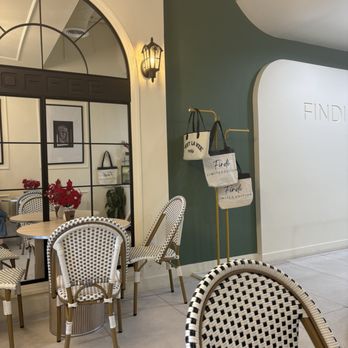 Findi Coffee - Tables and chairs - Cafes Near Me - Santa Ana, California Findi Coffee - Tables and chairs - Cafes Near Me - Santa Ana, California