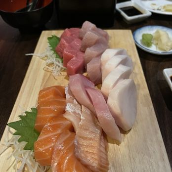 Little Sushi Bar - Chef's Choice 20 pcs Sashimi - Sushi Bars Near Me - San Francisco, California Little Sushi Bar - Chef's Choice 20 pcs Sashimi - Sushi Bars Near Me - San Francisco, California