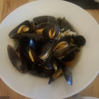 Riddle & Finns-The Beach - Mussels - Seafood Near Me - Brighton, BNH