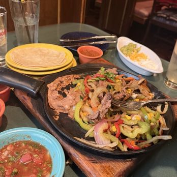 Mexico 1900 Restaurant - Fajitas - Mexican Near Me - La Mirada, California Mexico 1900 Restaurant - Fajitas - Mexican Near Me - La Mirada, California