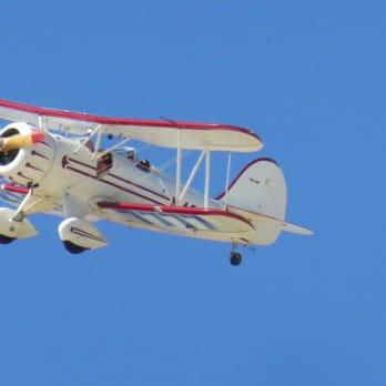Jockey's Ridge State Park - Close-up of a plane flying overhead checking out the sand dunes! - Parks Near Me - Nags Head, North Carolina Jockey's Ridge State Park - Close-up of a plane flying overhead checking out the sand dunes! - Parks Near Me - Nags Head, North Carolina