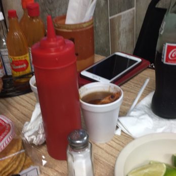 Mariscos Luis - Mexican Near Me - Chicago, Illinois