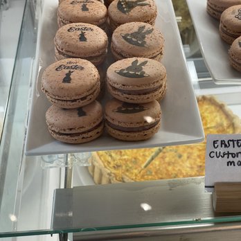 La Boulangerie & Co - Logan Square - Possibilities are endless - Bakeries Near Me - Chicago, Illinois La Boulangerie & Co - Logan Square - Possibilities are endless - Bakeries Near Me - Chicago, Illinois