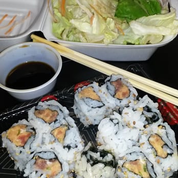 Marathon Sushi - Spicy Tuna rolls, Very little tuna. 4 of the pieces didn't even have tuna halfway through the roll. Disappointed. - Japanese Near Me - Cliffside Park, New Jersey