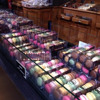 Maison Georges Larnicol - Chocolatiers & Shops Near Me - Paris, 75