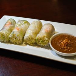 Gỏi Cuốn (Salad or Fresh Rolls)