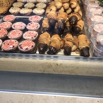 Steiner Flughafebeck - Chocolate covered bread - Bakeries Near Me - Zürich, ZH