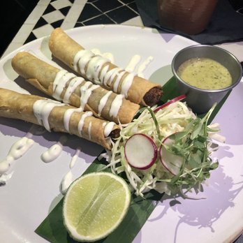 Domingo - Wagyu Taquitos - Cocktail Bars Near Me - San Antonio, Texas