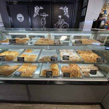 Mariachi Bakery - Bakeries Near Me - Norwalk, California