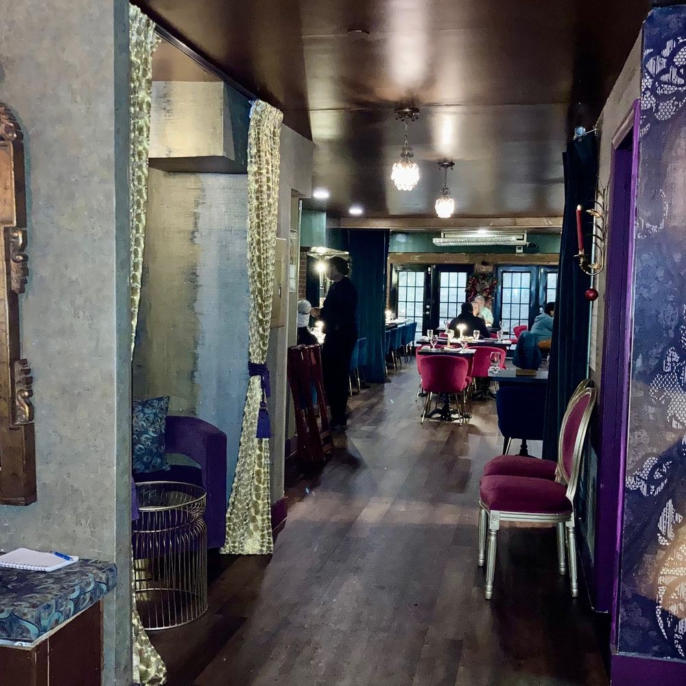 S'Aimer - Hallway leading from the front back into the restaurant where the tables are. - Lounges Near Me - New York, New York S'Aimer - Hallway leading from the front back into the restaurant where the tables are. - Lounges Near Me - New York, New York