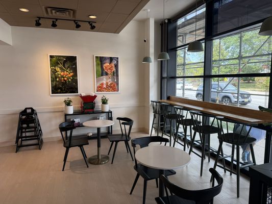 Luna's Cakes & Coffee