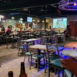 Sky Bar and Grill - Overall view