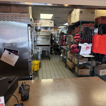 Pizza Hut - These are the employees who attended to me--until I started taking photos. - Pizza Near Me - Princeton, Texas