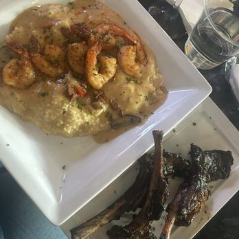 Unforgettable Kitchen and Cocktails - Lounges Near Me - Houston, Texas