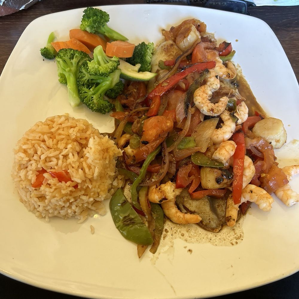 El Sinaloense - The Mazatlan - Seafood Near Me - San Mateo, California