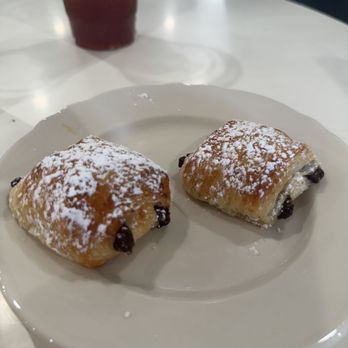 Heirloom Cafe & Market - Breakfast & Brunch Near Me - Tomball, Texas Heirloom Cafe & Market - Breakfast & Brunch Near Me - Tomball, Texas