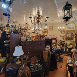 Antique Design Center