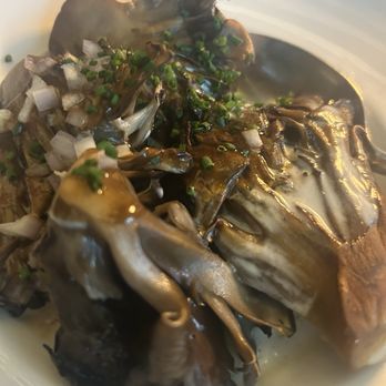Gibsons Italia - HEN OF THE WOOD MUSHROOMS - Steakhouses Near Me - Chicago, Illinois Gibsons Italia - HEN OF THE WOOD MUSHROOMS - Steakhouses Near Me - Chicago, Illinois