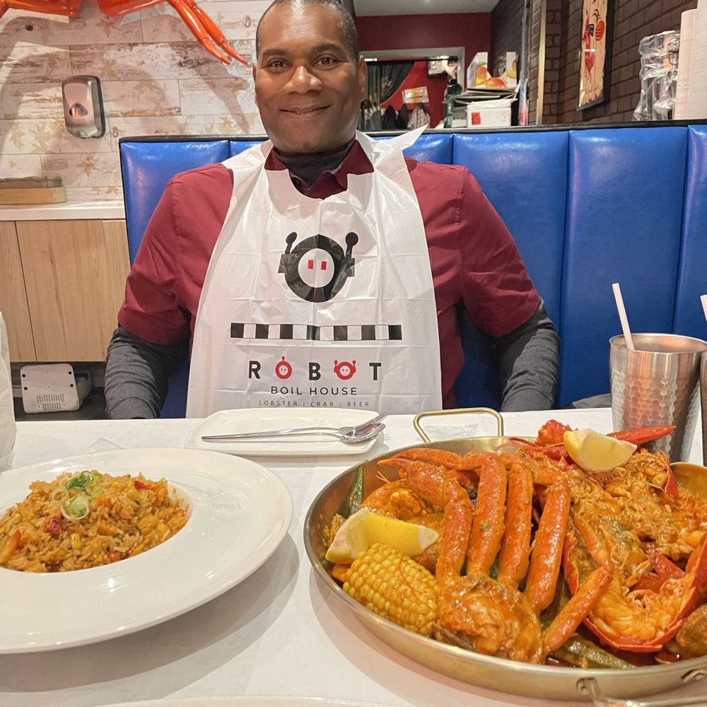 Robot Boil House - Seafood Near Me - Toronto, Ontario Robot Boil House - Seafood Near Me - Toronto, Ontario