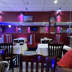 Taz Grill & Bar  - We are the Only ones in the place