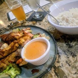 Masalas Tandoori assortment with chicken, salmon, lamb and prongs Masalas Tandoori assortment with chicken, salmon, lamb and prongs