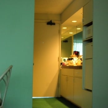 Kuhio Banyan Owners Association - Vacation Rentals Near Me - Honolulu, Hawaii Kuhio Banyan Owners Association - Vacation Rentals Near Me - Honolulu, Hawaii