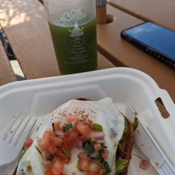 South Swell - Avocado toast, and organic juice.
