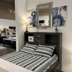 Ashley Store - 10/16/2023
