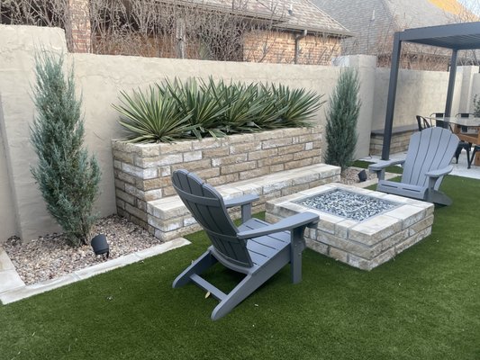 Hardscapes - A hardscape is the heart of a back yard. Give us a call to talk about Desing or to upgrade/repair your existing hardscape.