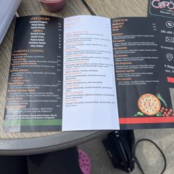 Capones Italian Eatery