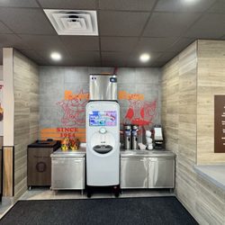 Busy Bee 3 - Burger King drink station