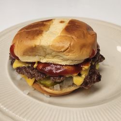 Inka Chicken Bar - Double Smashburger